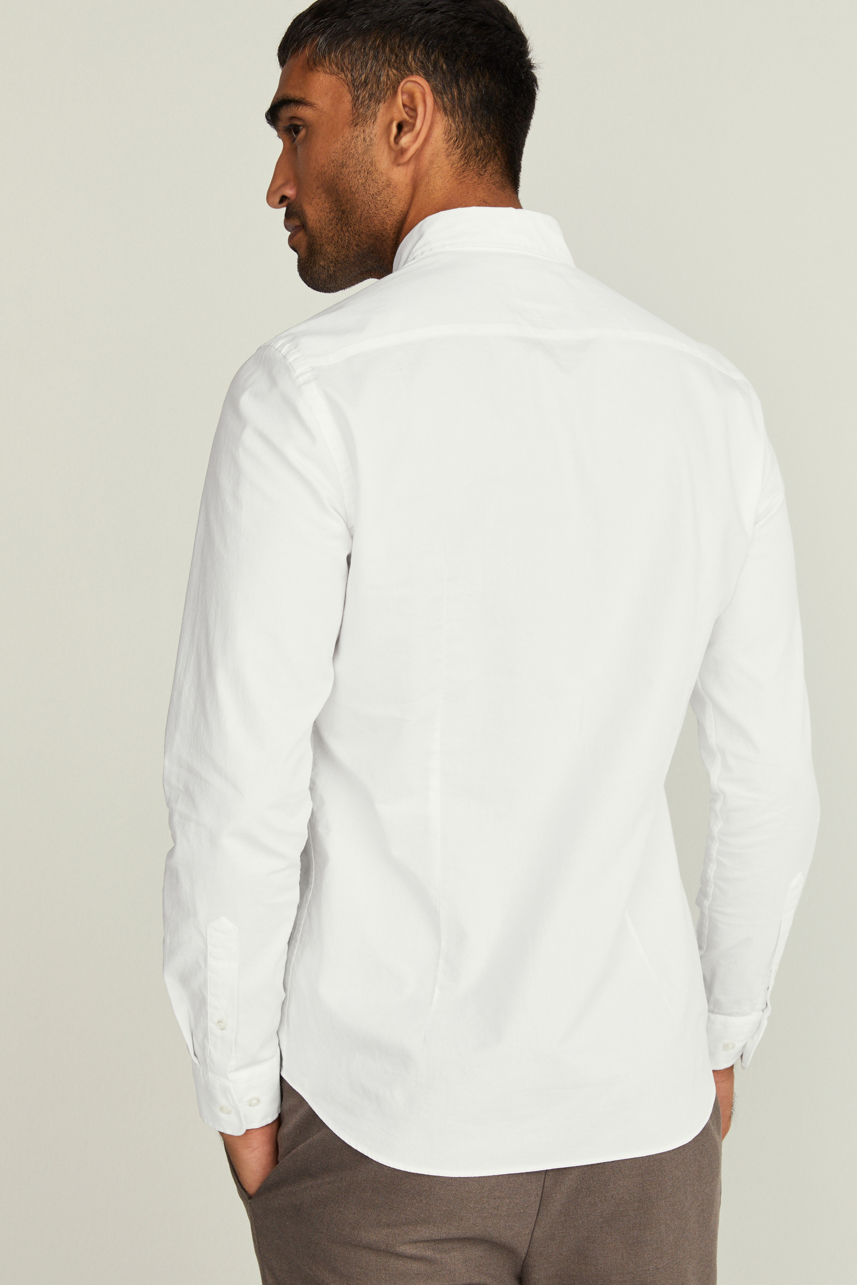 oxford white button up shirt